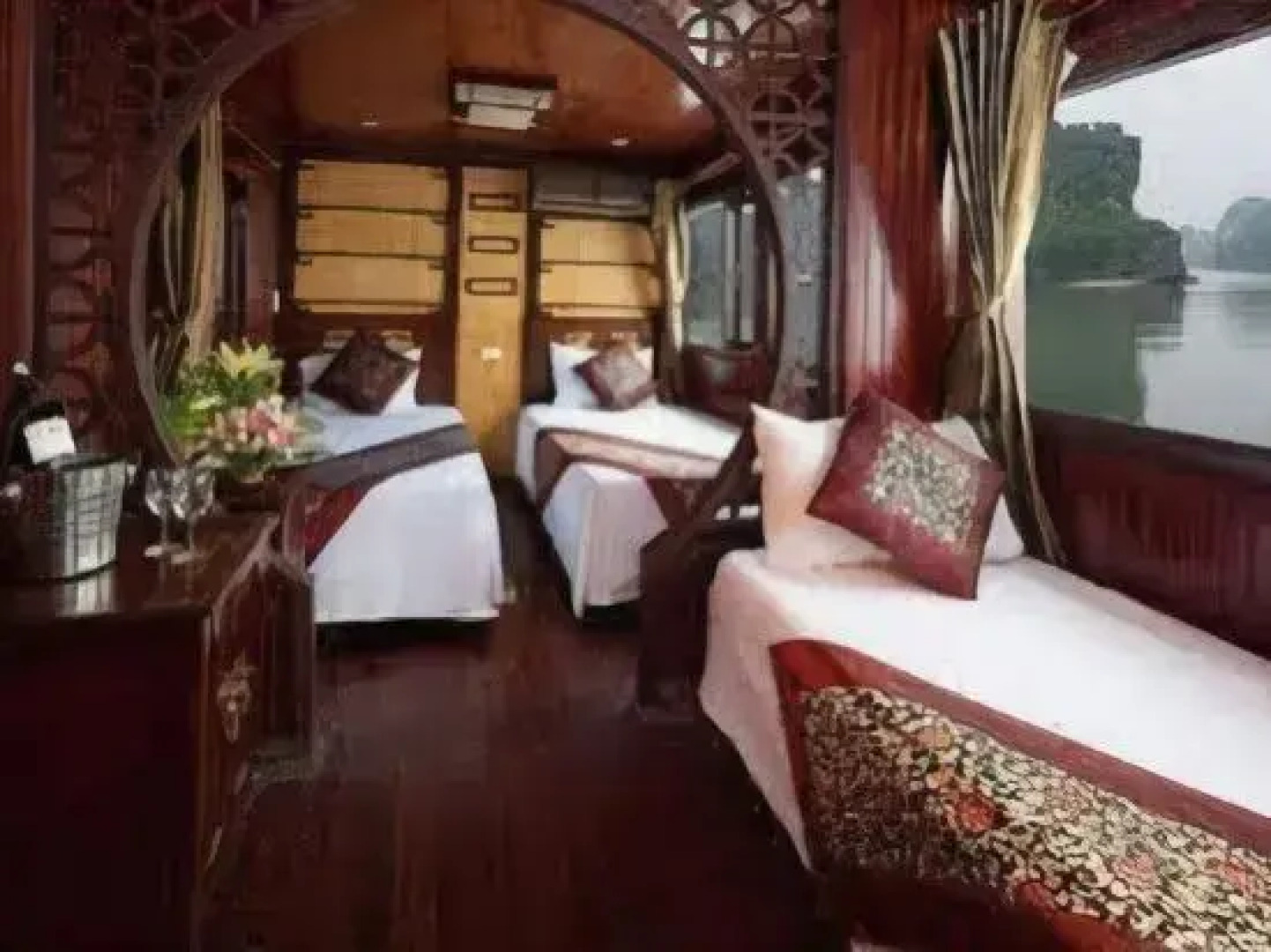 Imperial Junk Halong