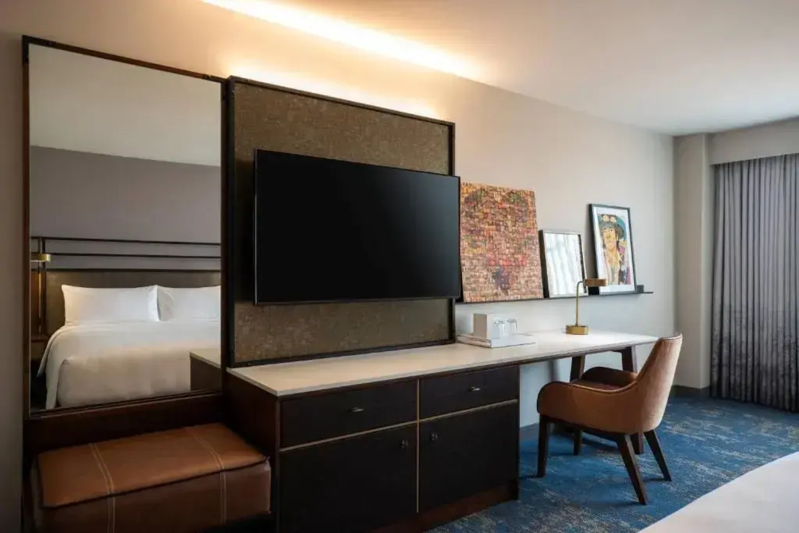 Renaissance Dallas Addison Hotel