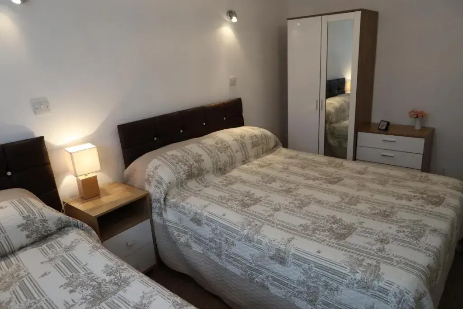 Devoncoast Seaview Apartments