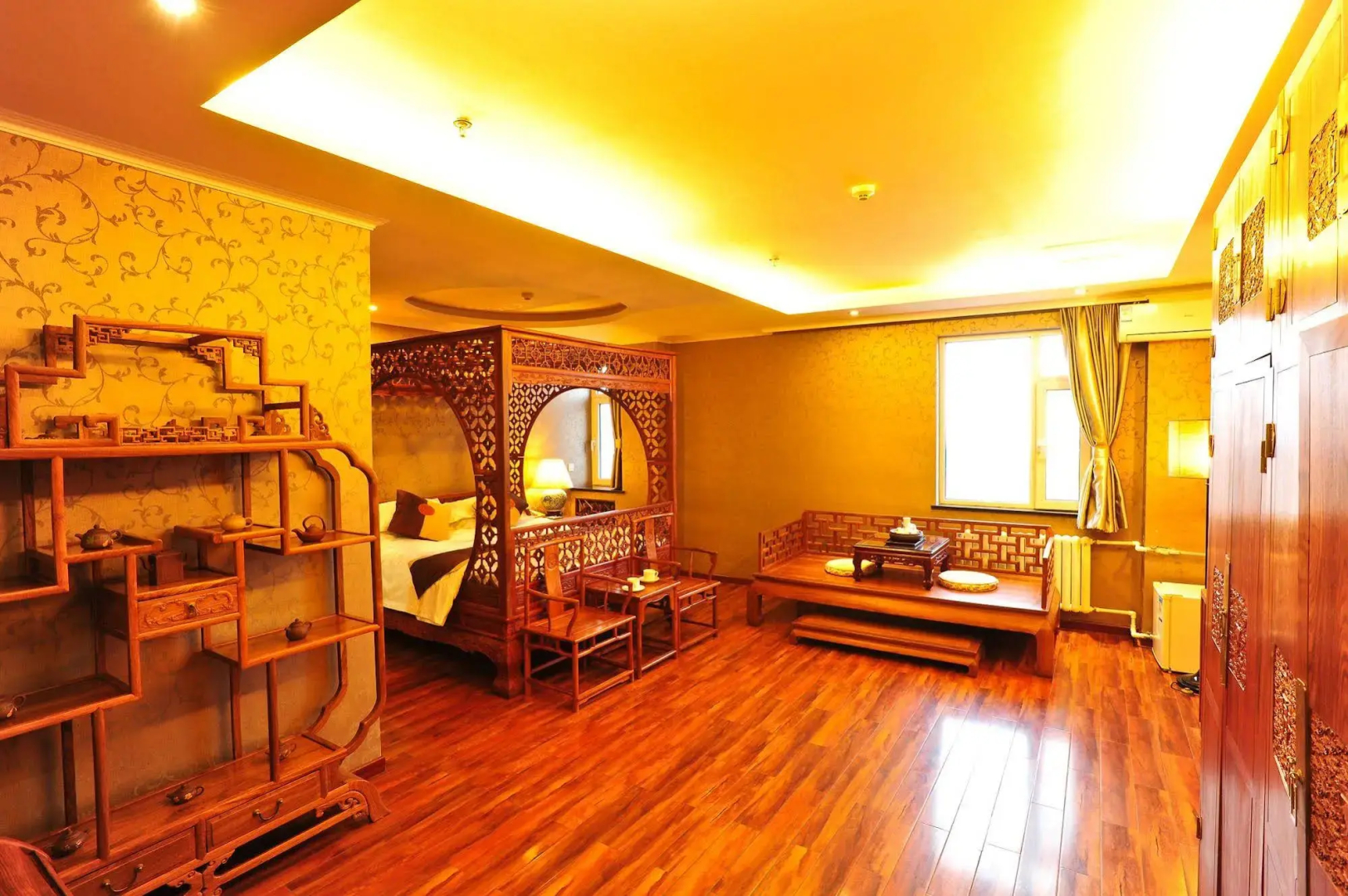 Beijing Traditional View Hotel