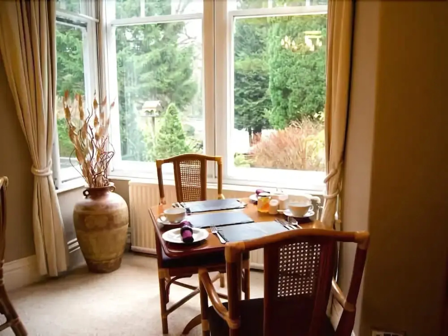 Lakes End Country Guest House