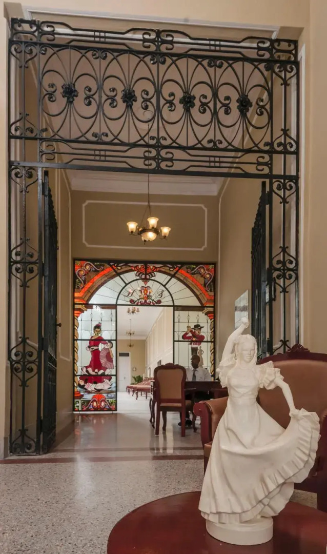 Hotel E La Sevillana