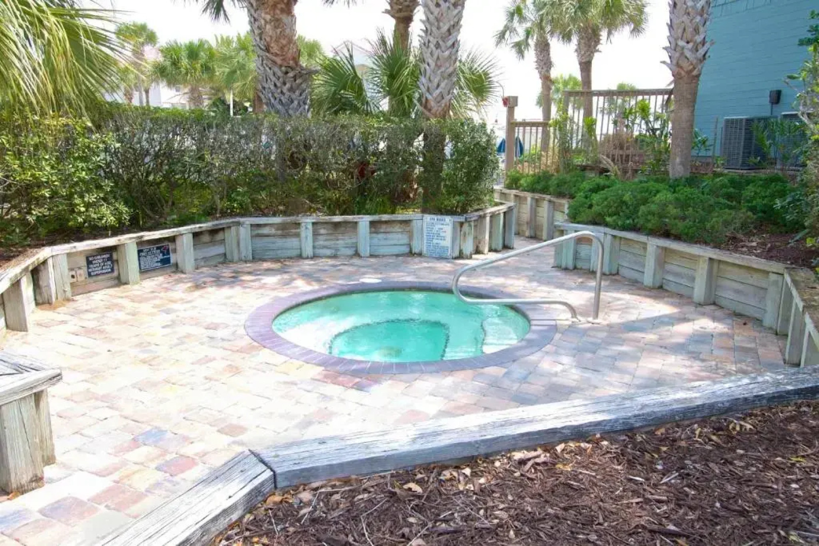 Hibiscus Resort - H204