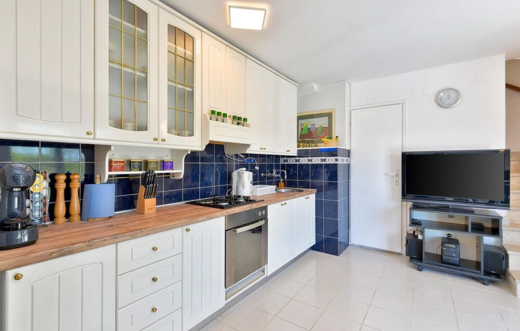 Nice Home in Donji Zvecaj With 3 Bedrooms, Wifi and Outdoor Swimming Pool