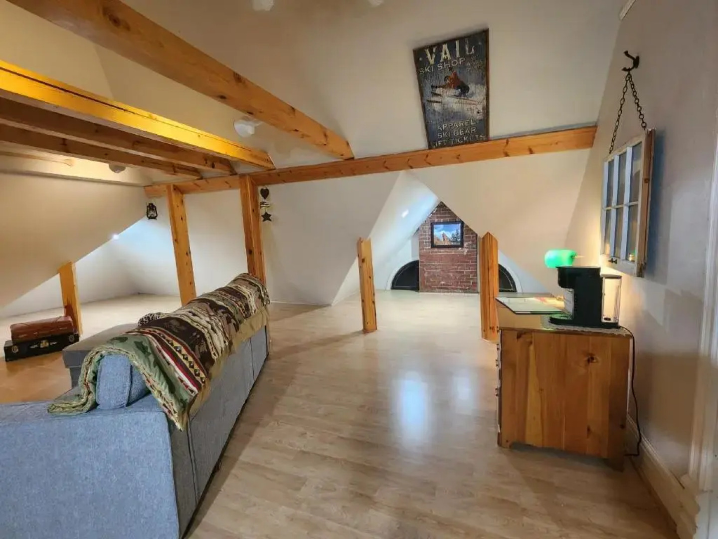 Downen House Bed & Breakfast