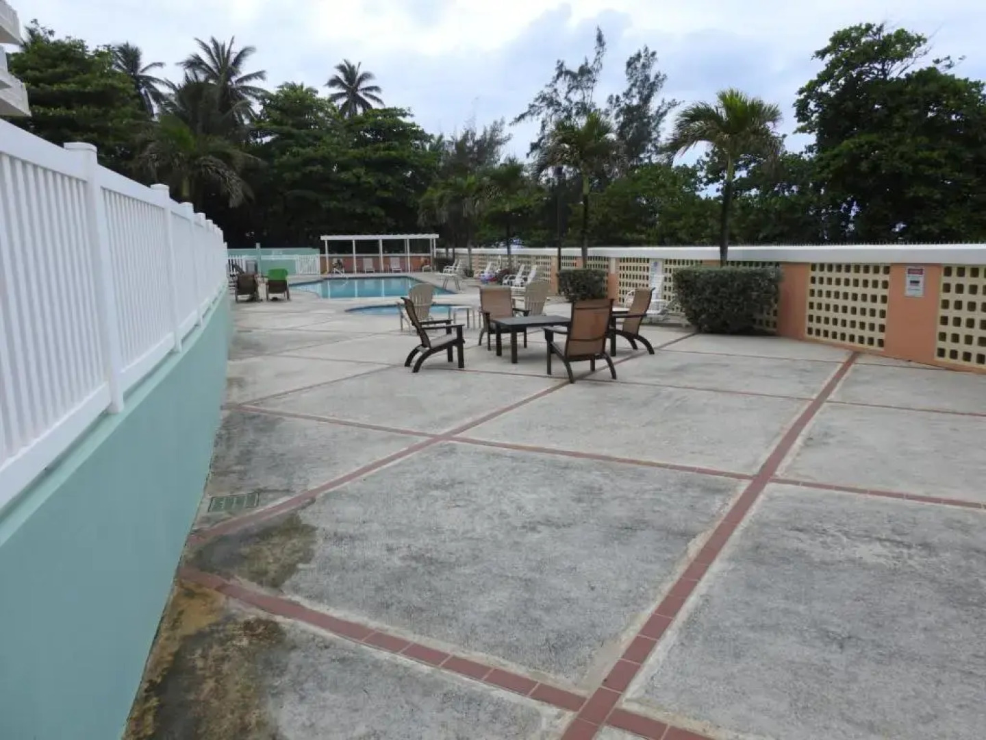 Isabela Beach Court 744