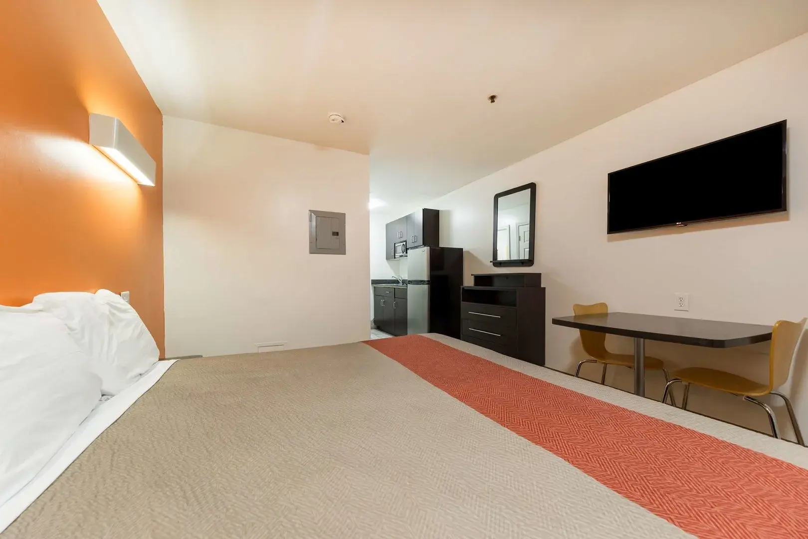 Motel 6 Greenville, SC