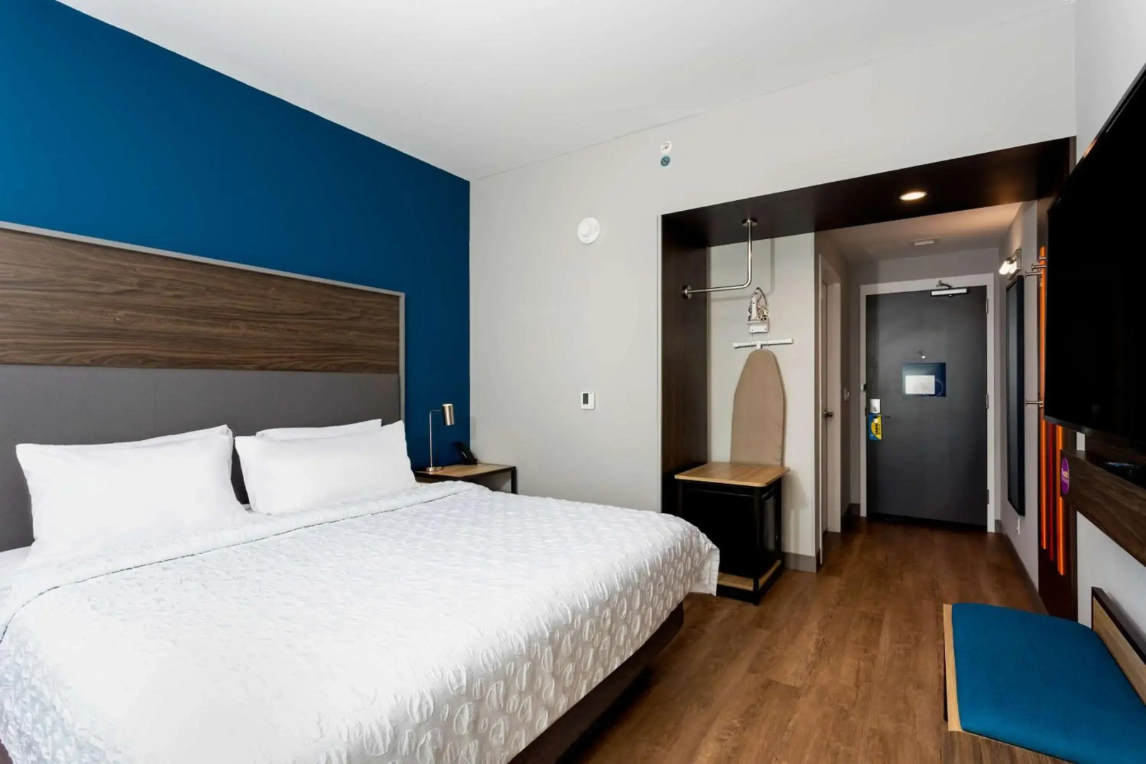 Tru by Hilton Port St. Lucie Tradition