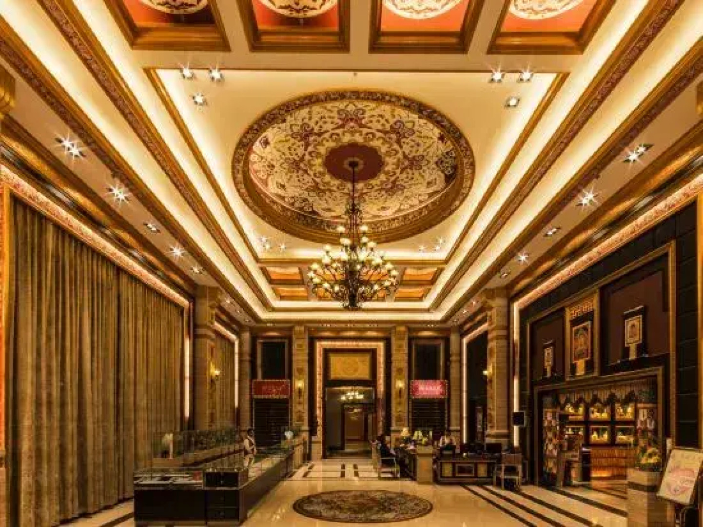 松潘嘉绒鑫宫藏文化酒店