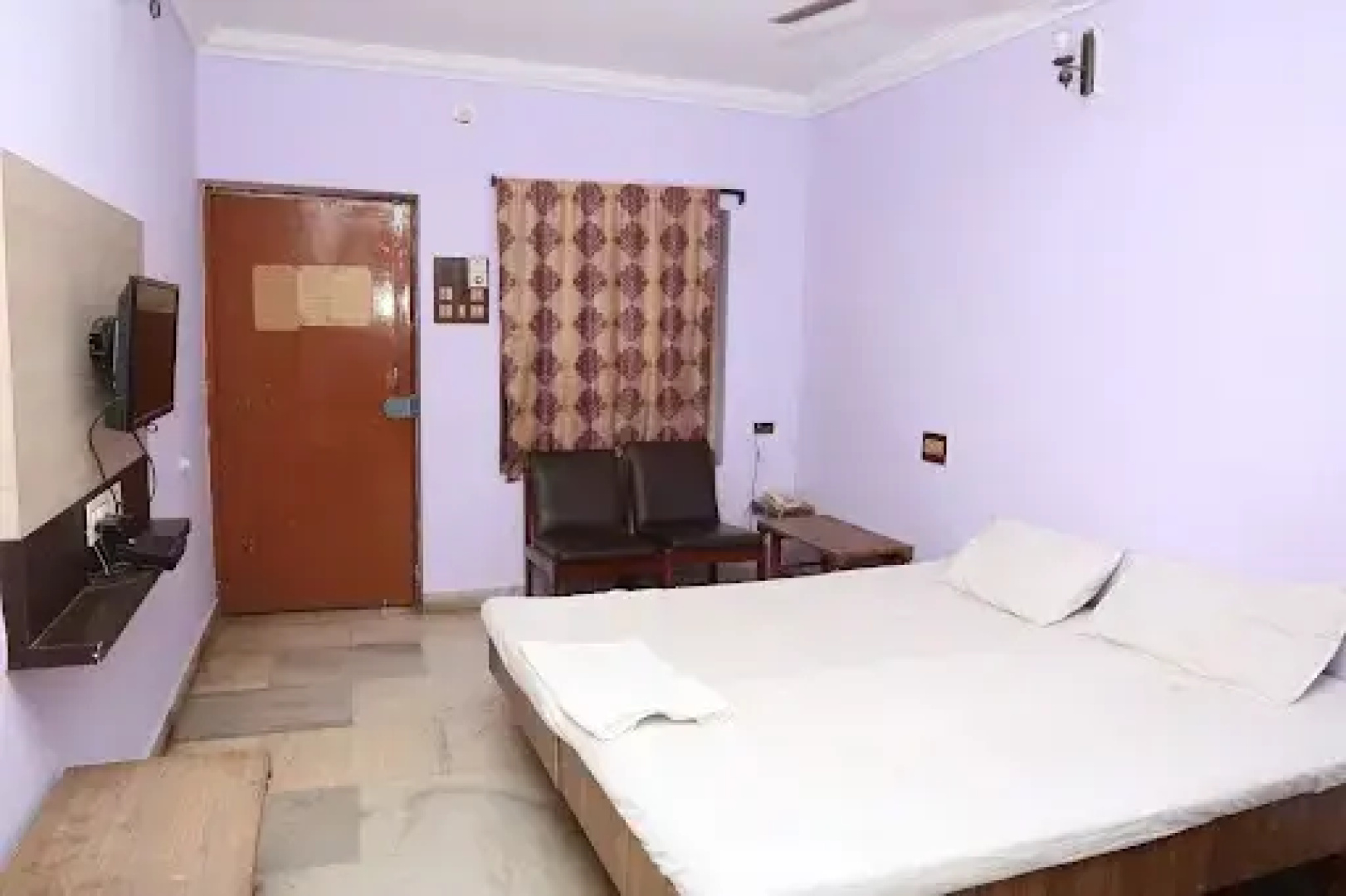 Hotel Ratnam