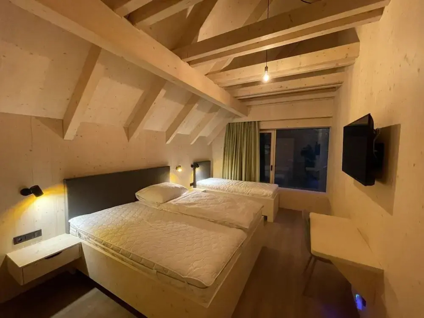 Holiday Home in Roprachtice With Sauna & Jacuzzi