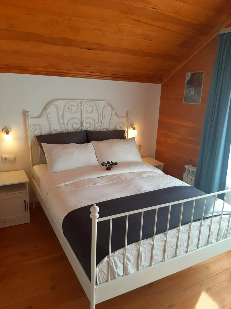 Земляничная поляна