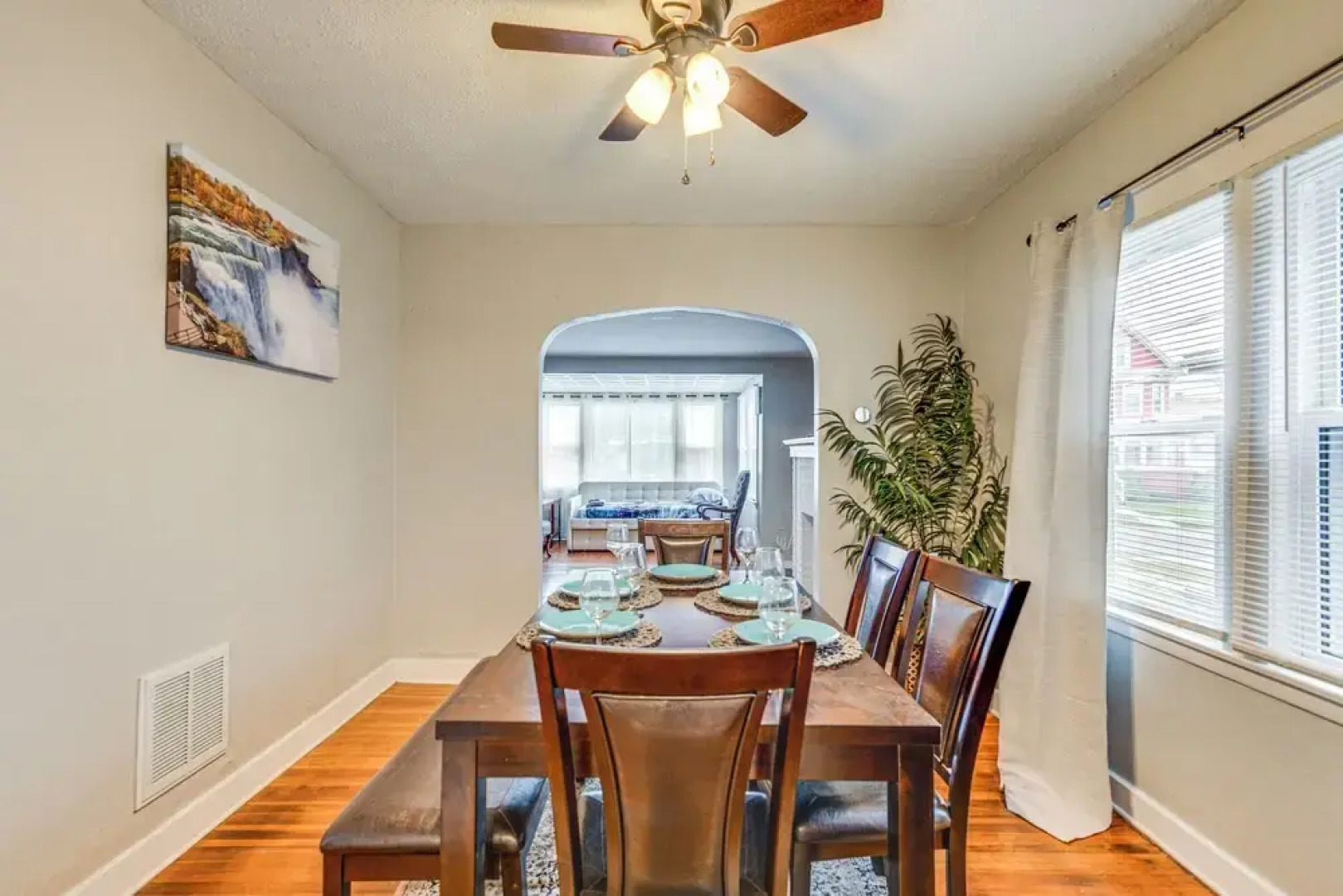 Buffalo Apartment: 6 Mi to Downtown Attractions!