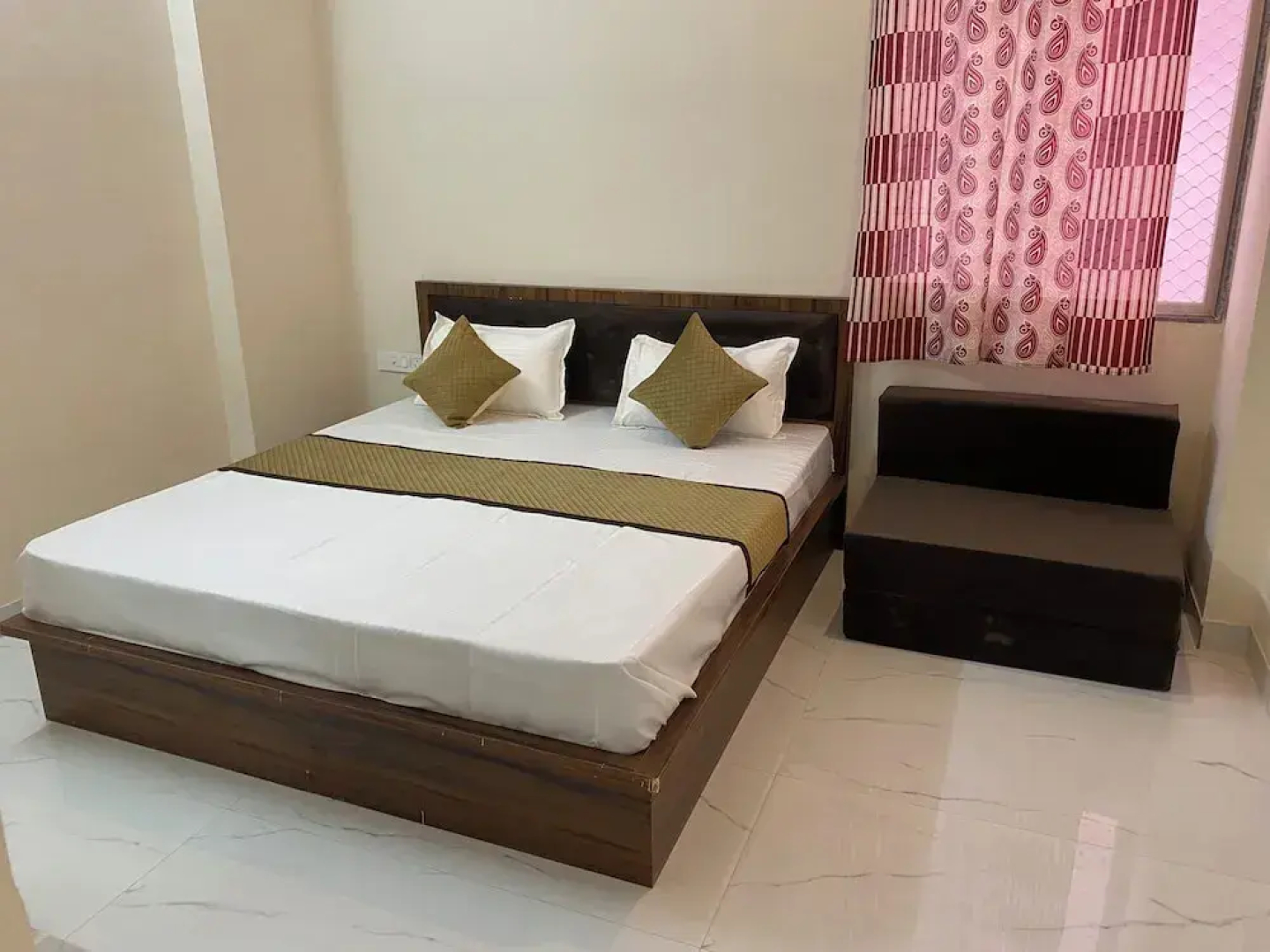 Hotel Banshi wala