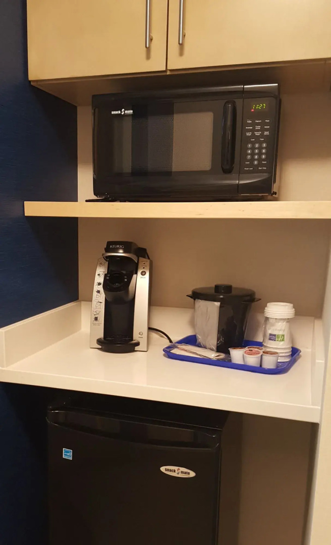 Holiday Inn Express & Suites Toledo West by IHG