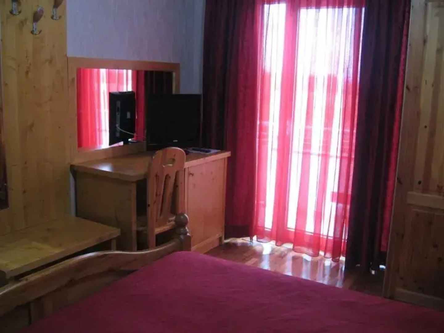 White Dream Hotel