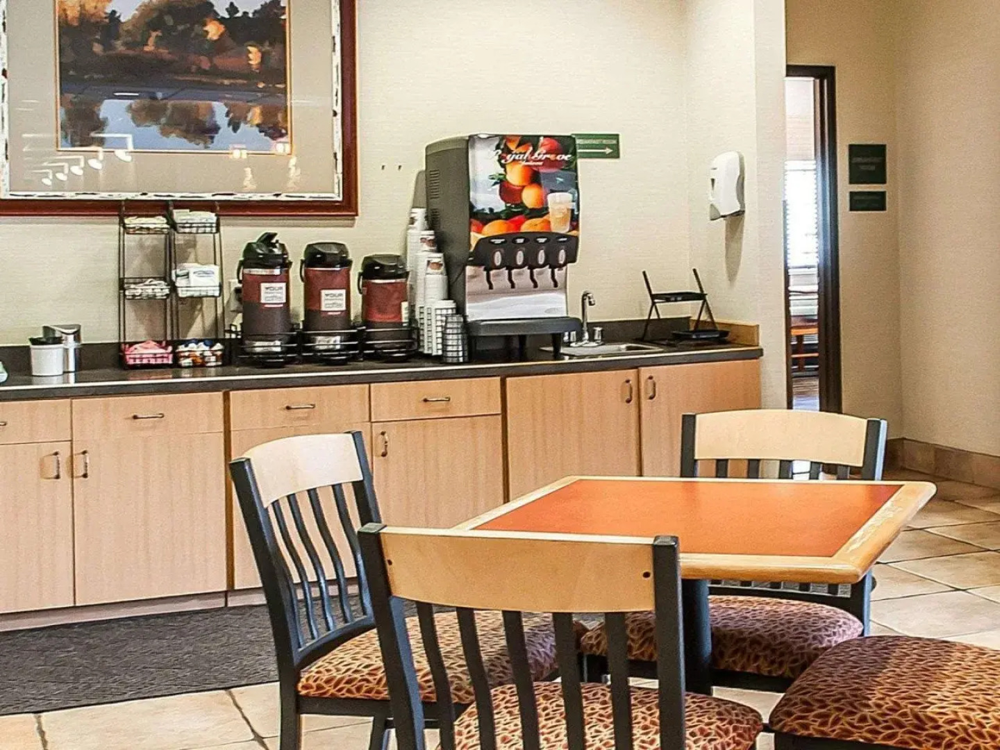 Comfort Inn & Suites Midtown