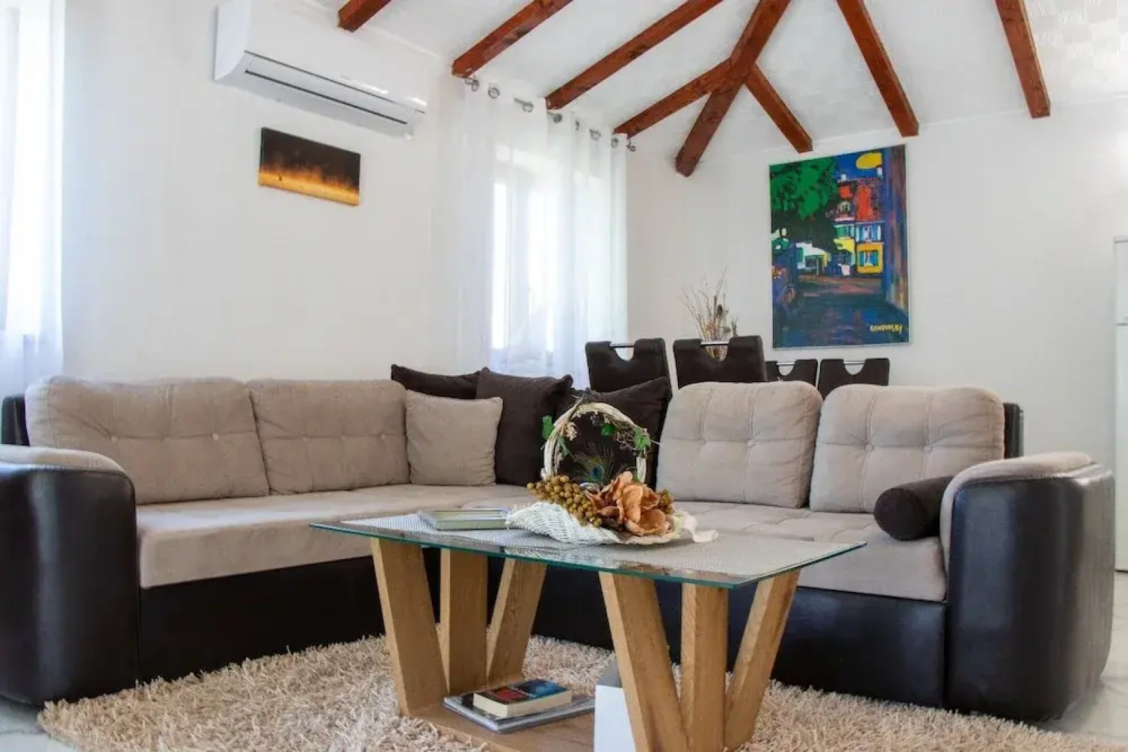 Three Holiday Homes - H1 Azur