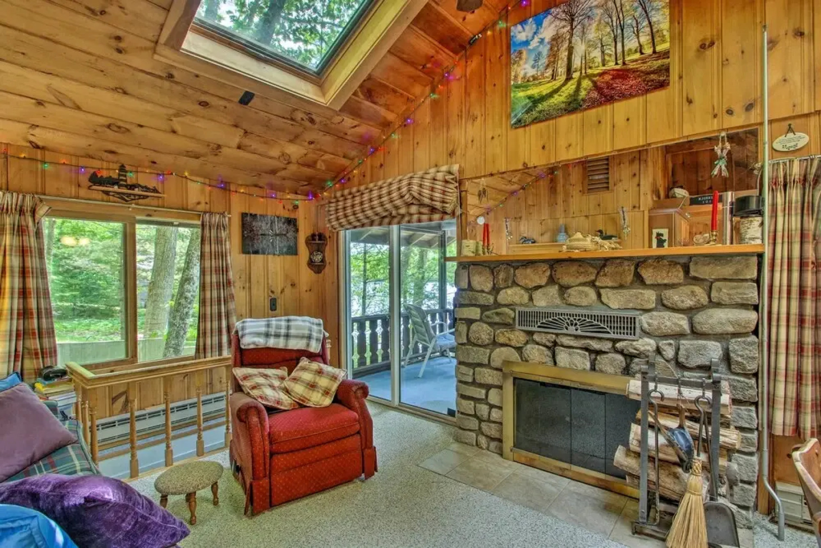 Waterfront Escape w/ Kayak, Paddle Boards, & Sauna