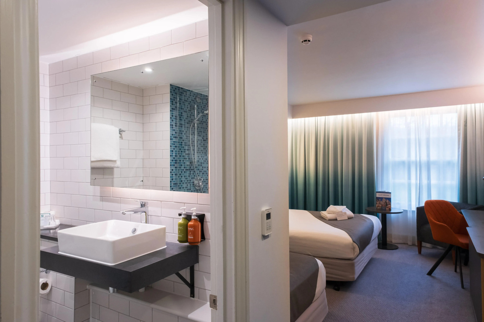 Holiday Inn Doncaster A1 M Jct 36 by IHG