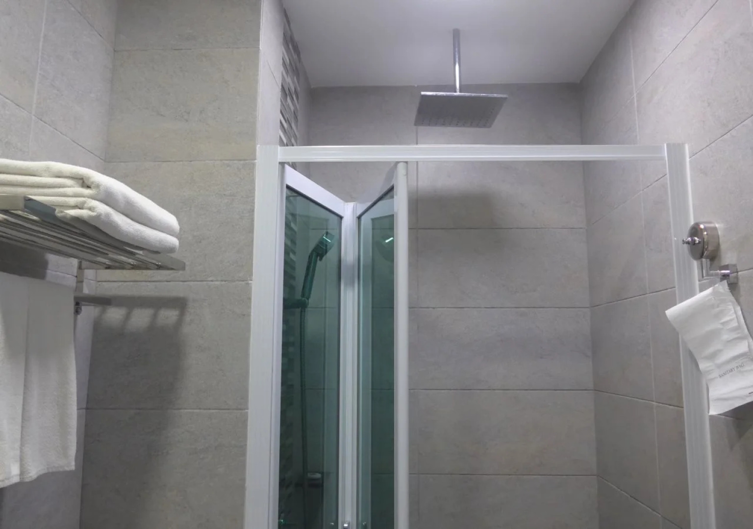 Cenang Plaza Beach Hotel