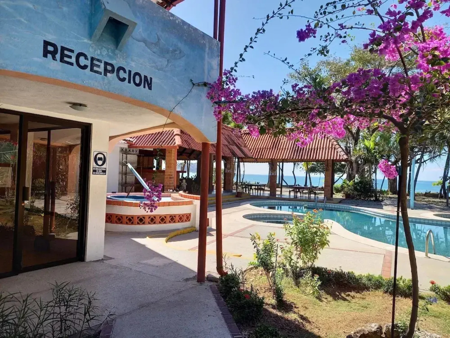Hotel Brisas del Pacifico