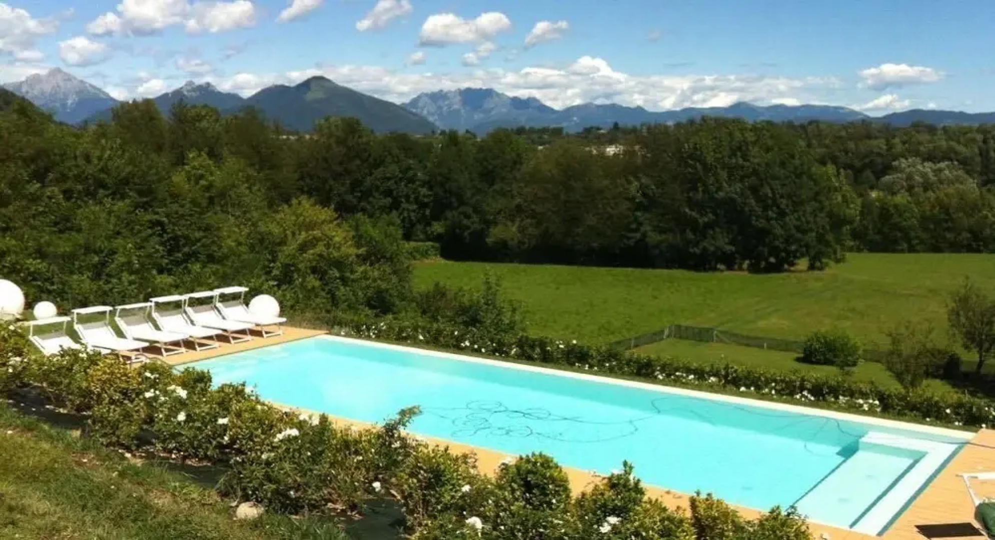 Casale Raffaello B&B