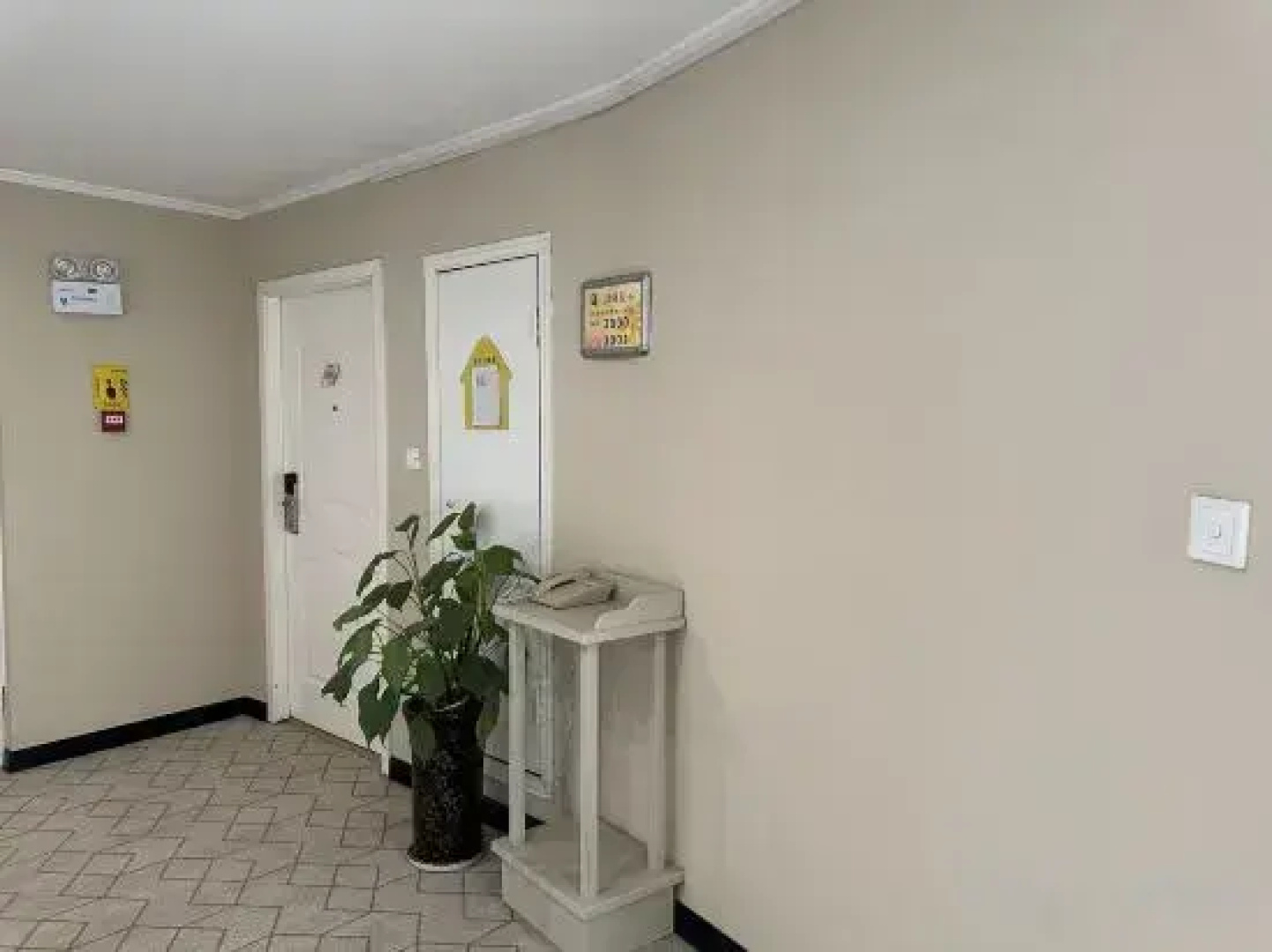 Weiou Hotel (Pingdingshan Zhongxing Road)
