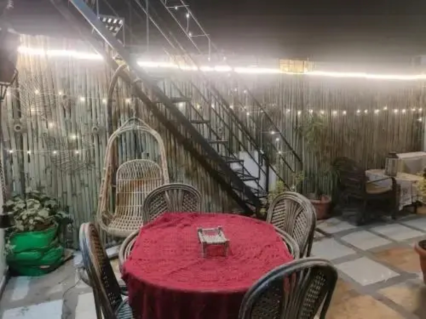 Urban Homestay-Boys Only