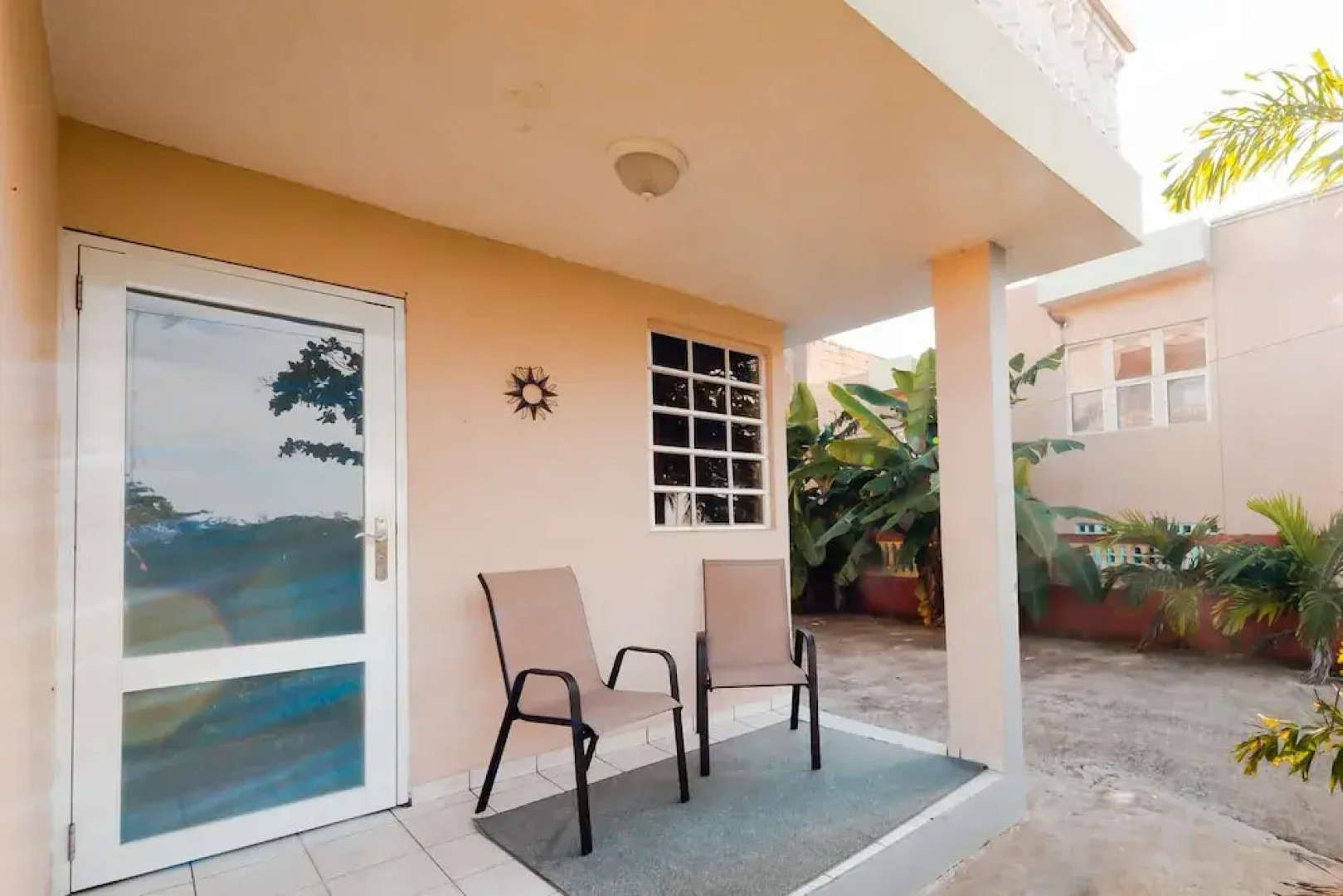 Sol del Atlantico Inn at 681 Ocean Drive