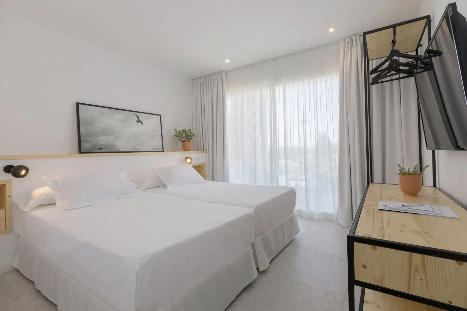 Hotel HM Ayron Park – Adults Only