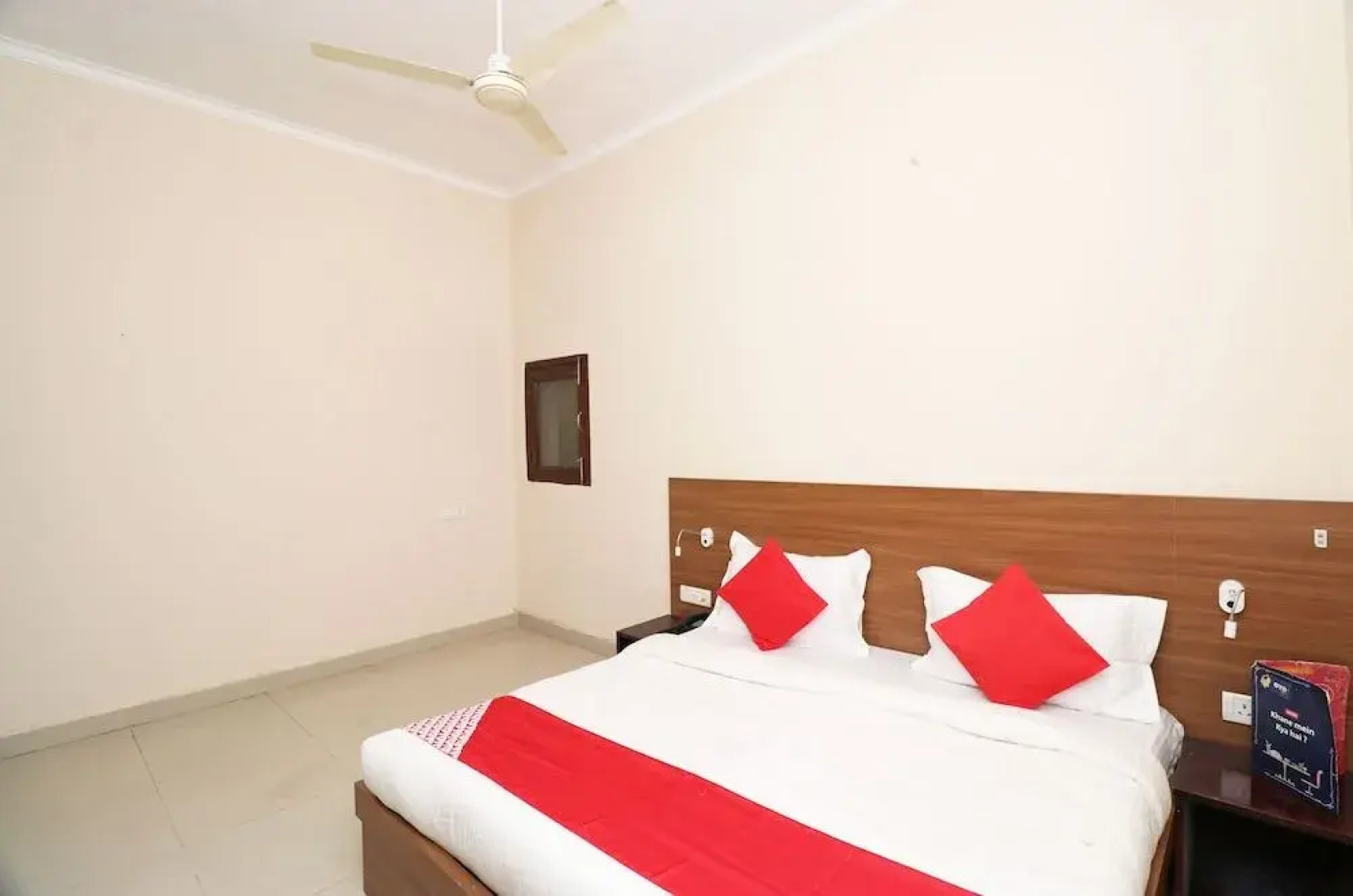 Oyo 19979 Hotel Rajshri