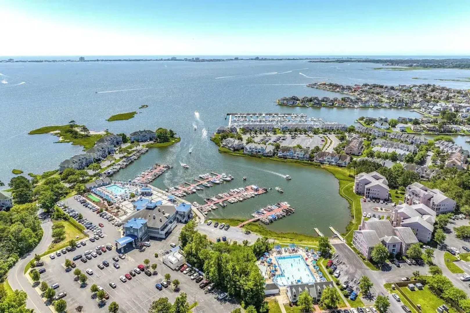 Waterfront Home w/ Views, Hot Tub in Ocean Pines!