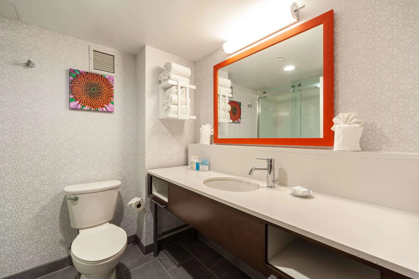 Hampton Inn Winchester N/Conference Center, VA