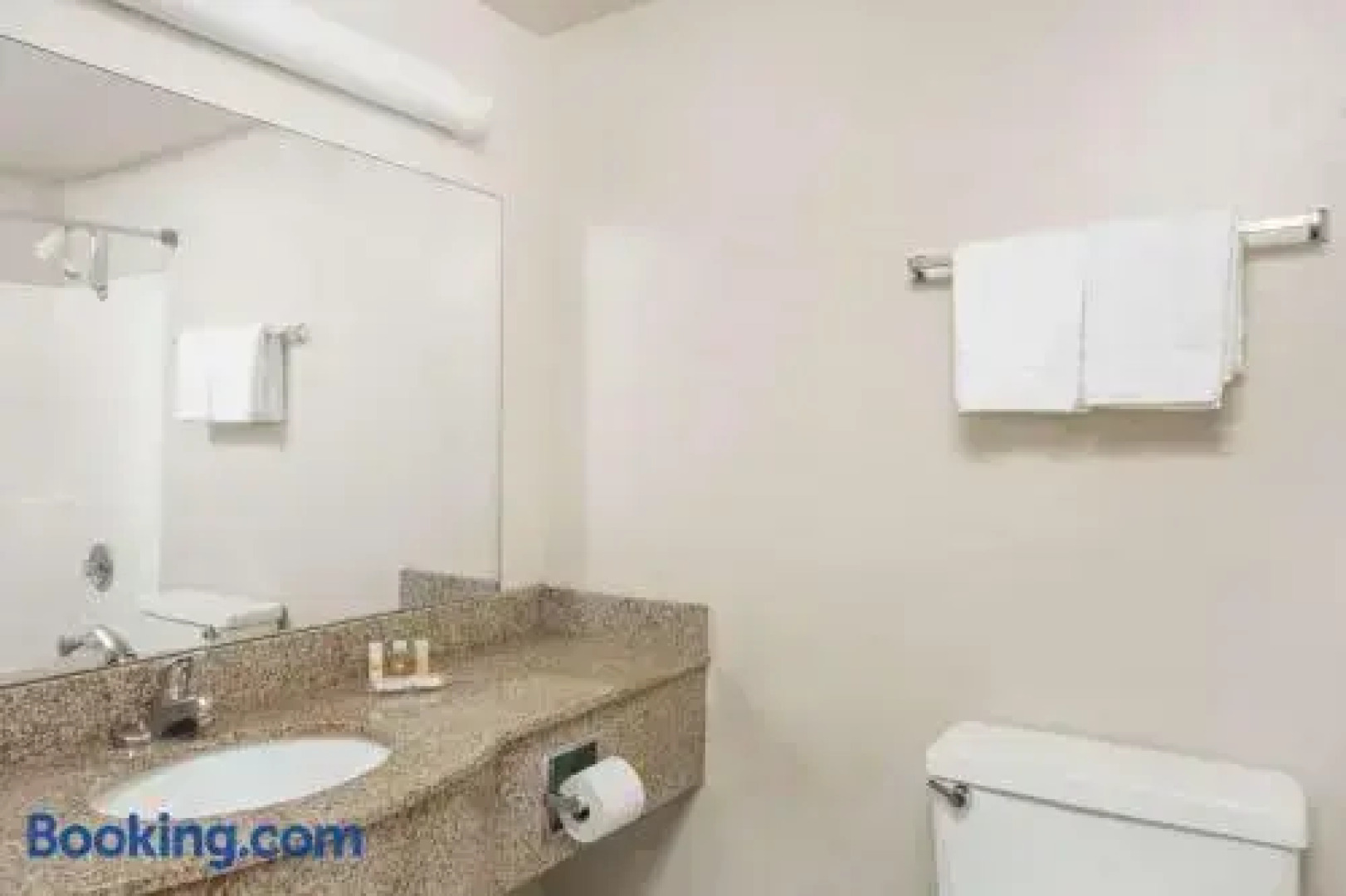 Days Inn Peoria/glendale Hotel And Conference Center