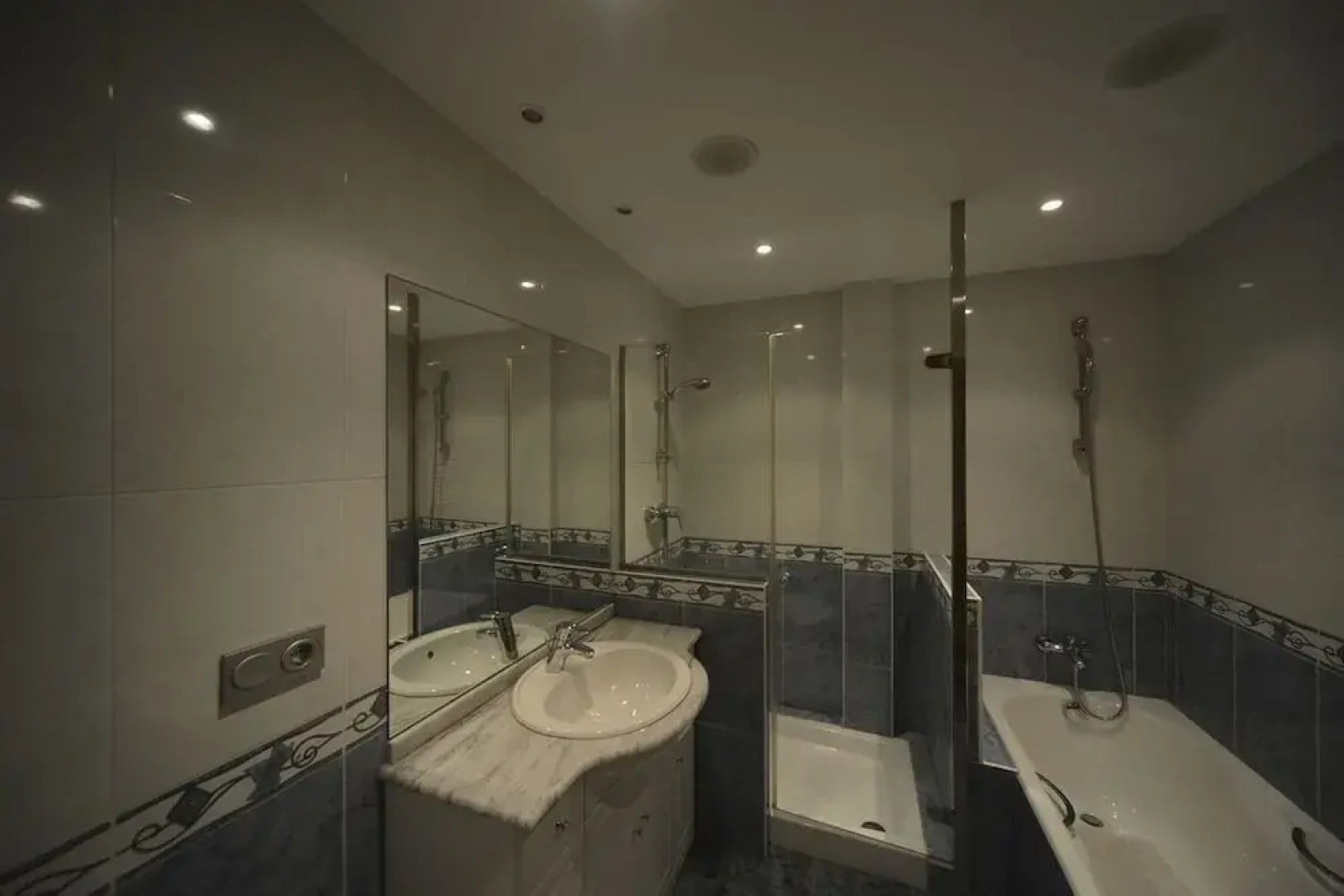 Paseo Butron by Basquelidays