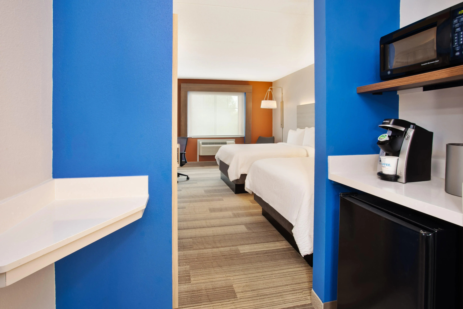 Holiday Inn Express & Suites Rochester Webster by IHG