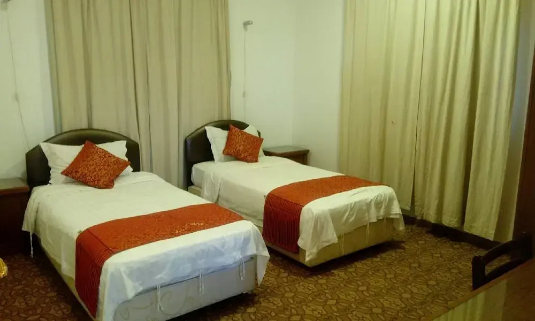 Sadeem Village & Chalet