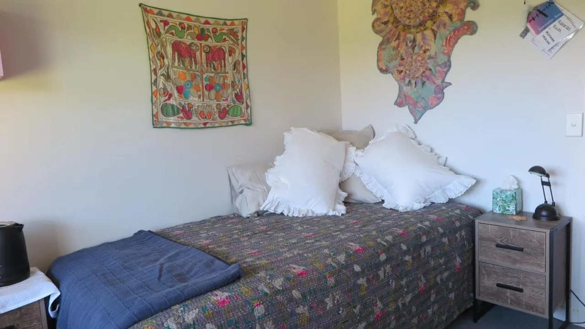 Kakariki Rooms, Kotare House