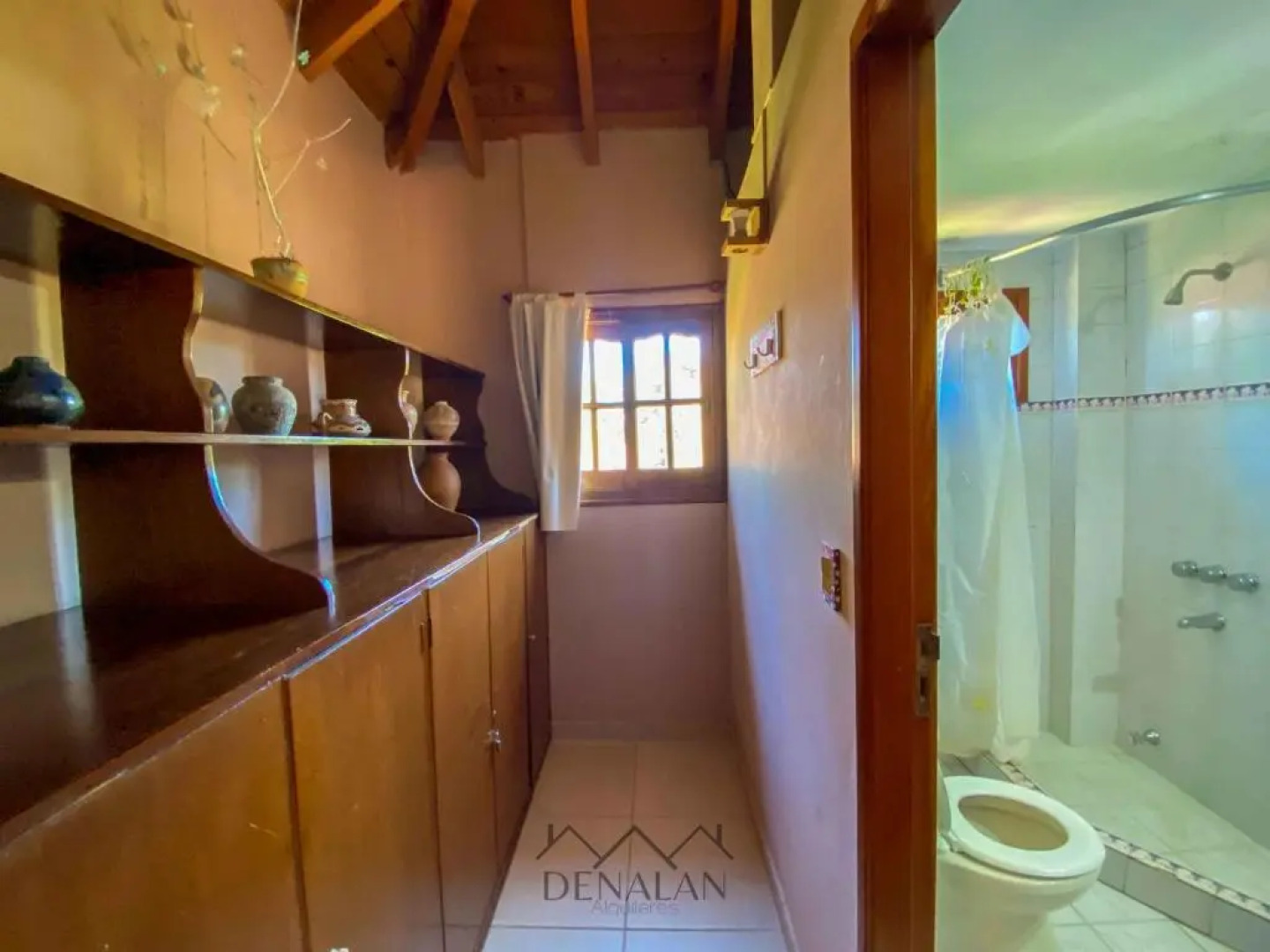 Cabaña Tinta Roja II