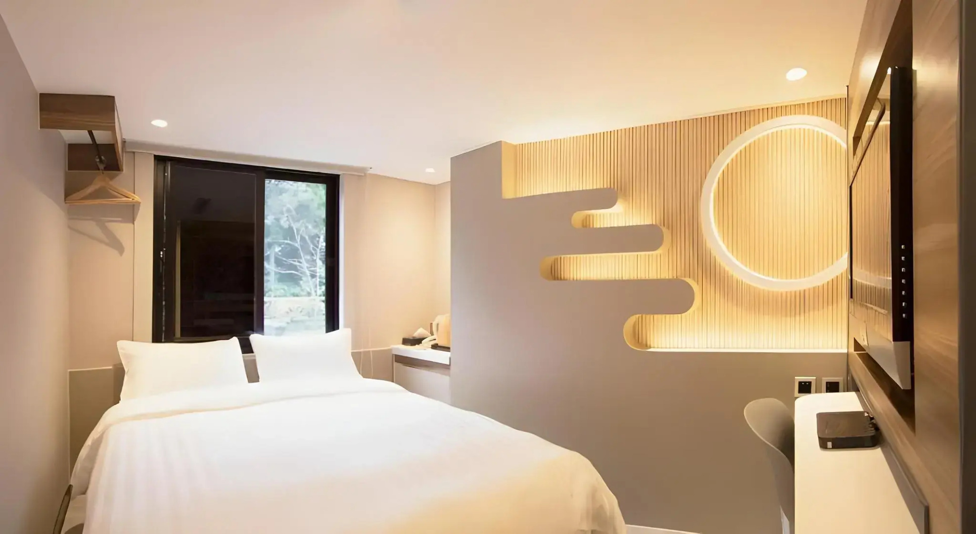 Alishan Shermuh Int' Tourist Hotel