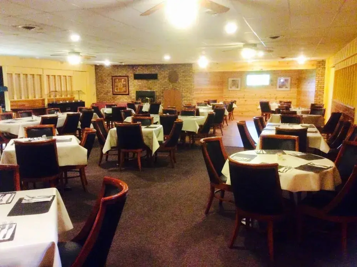 Forty Club Inn