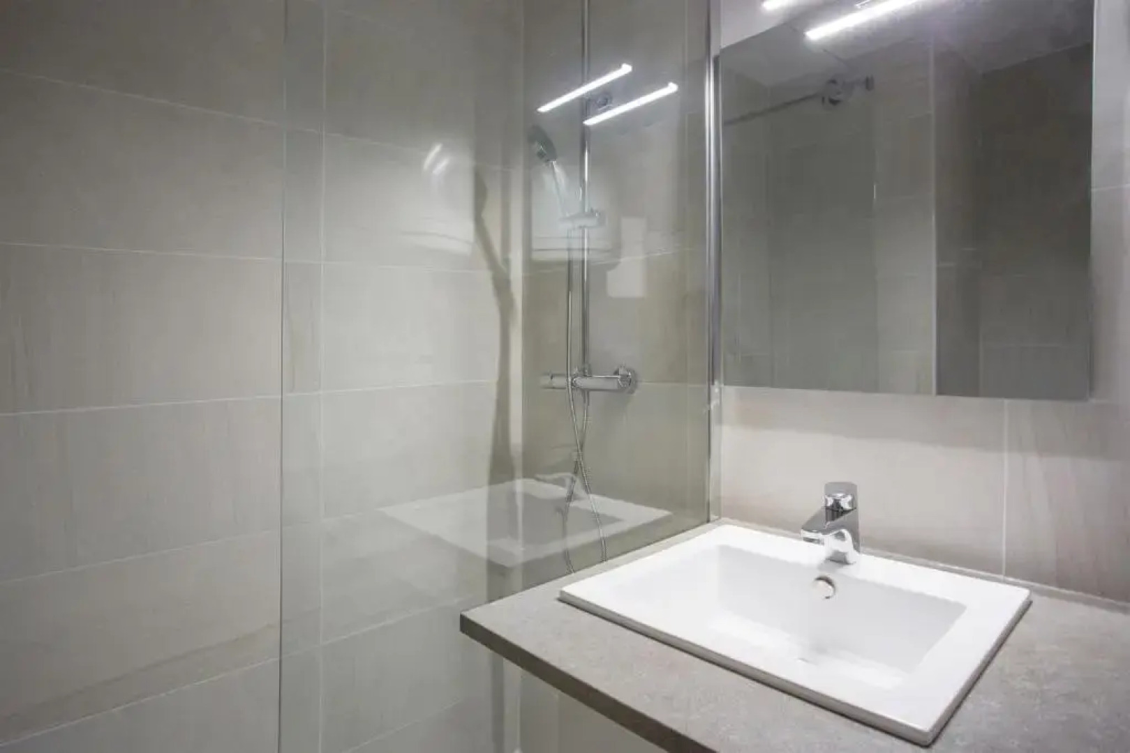 Joli studio avec jardin bord de mer