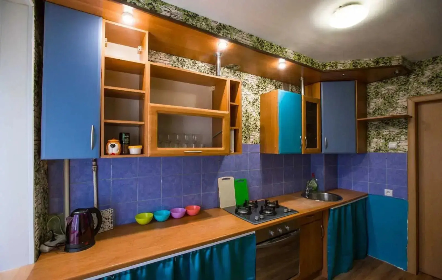 Дубки на Милиционном переулке