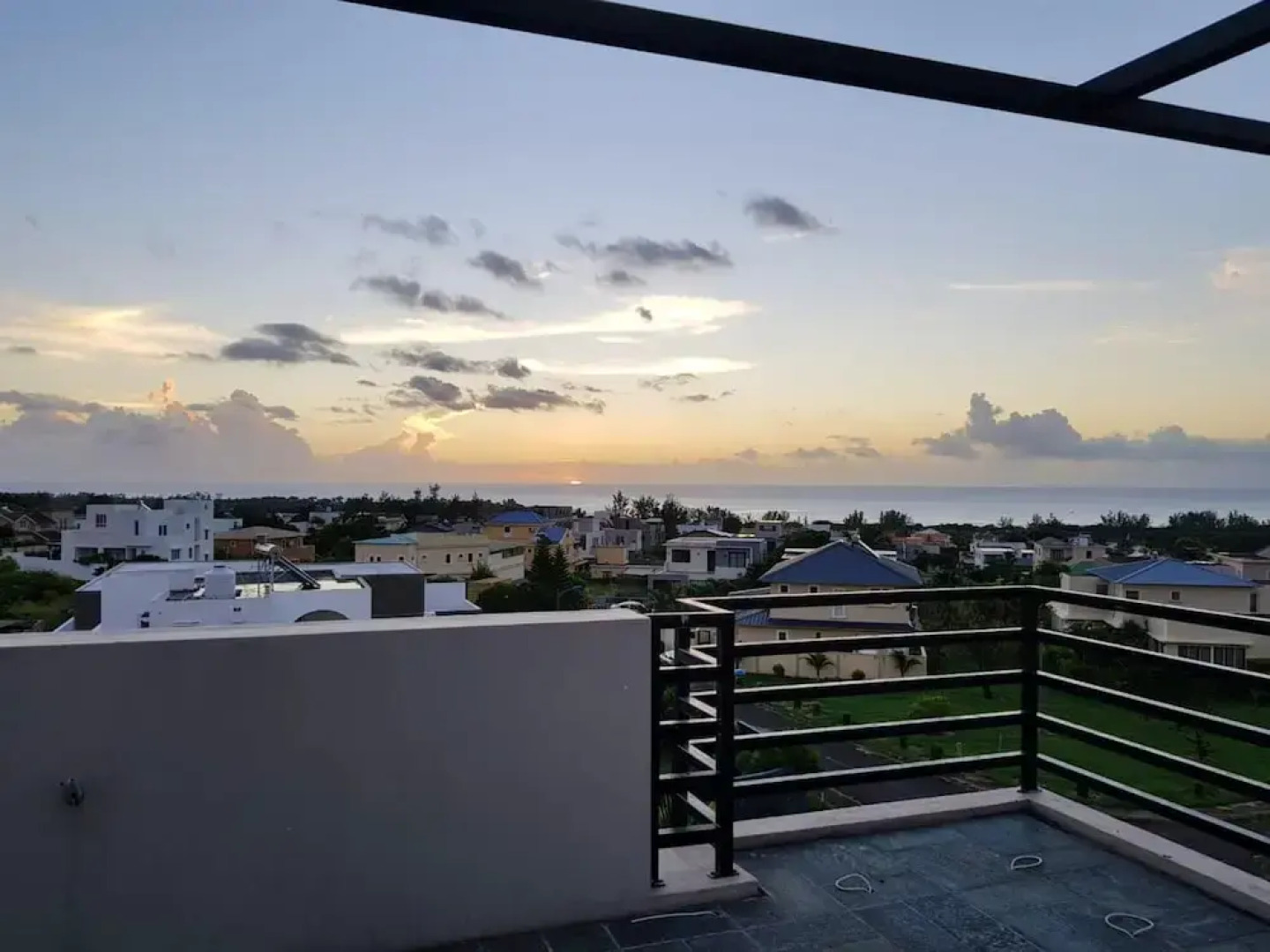 Villa with 4 Bedrooms in Albion, with Wonderful Sea View, Private Pool, Enclosed Garden - 2 Km From the Beach