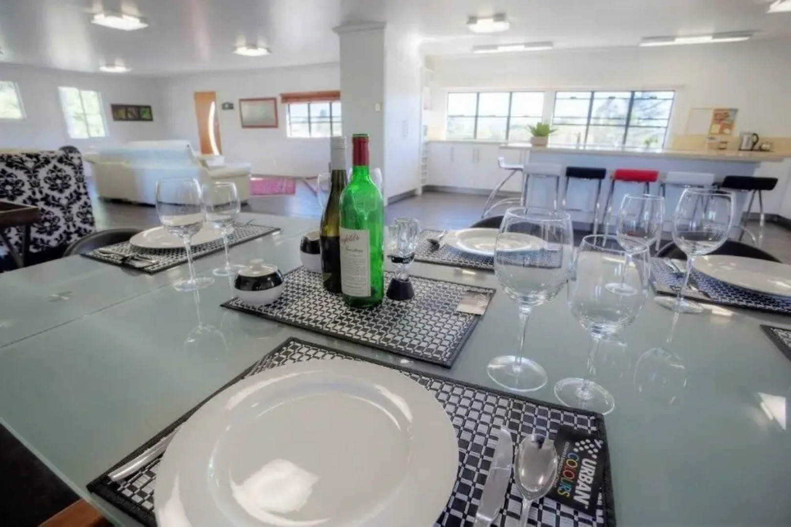 Sippers At Ballandean