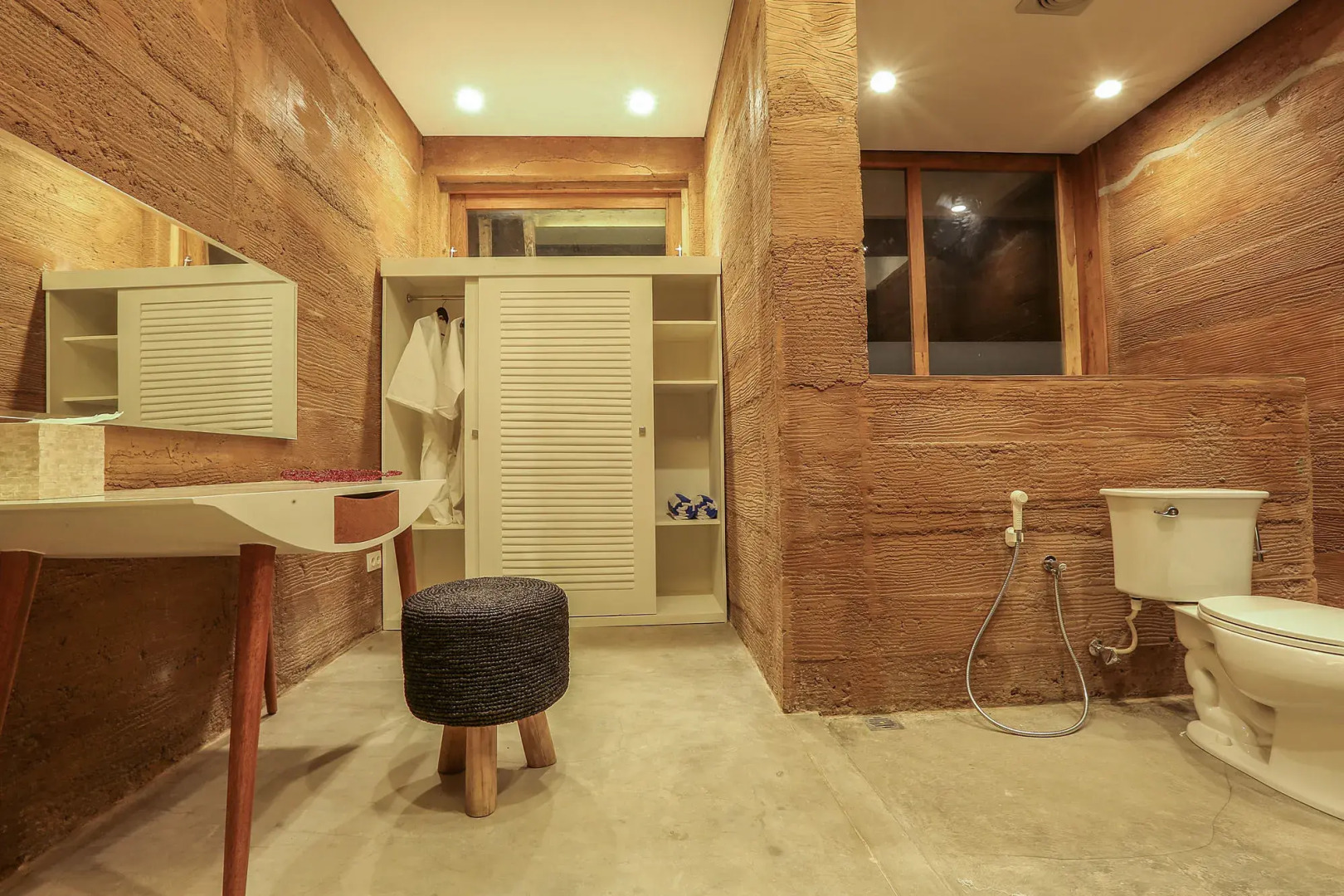 Seven Havens Residence