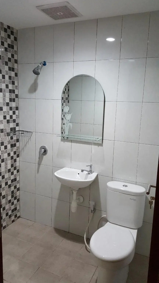 RedDoorz Hostel @ Manado Green Hostel