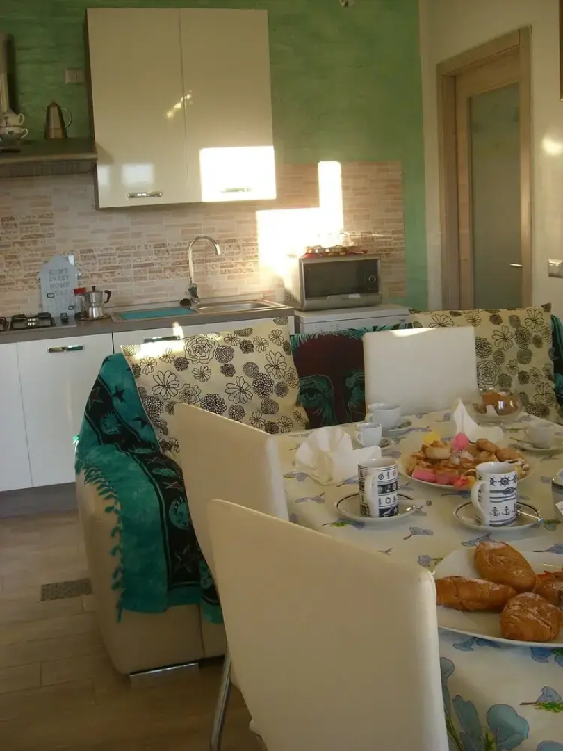 Room in Guest Room - S'olivariu Village Affittacamere - King Room With Garden View 2