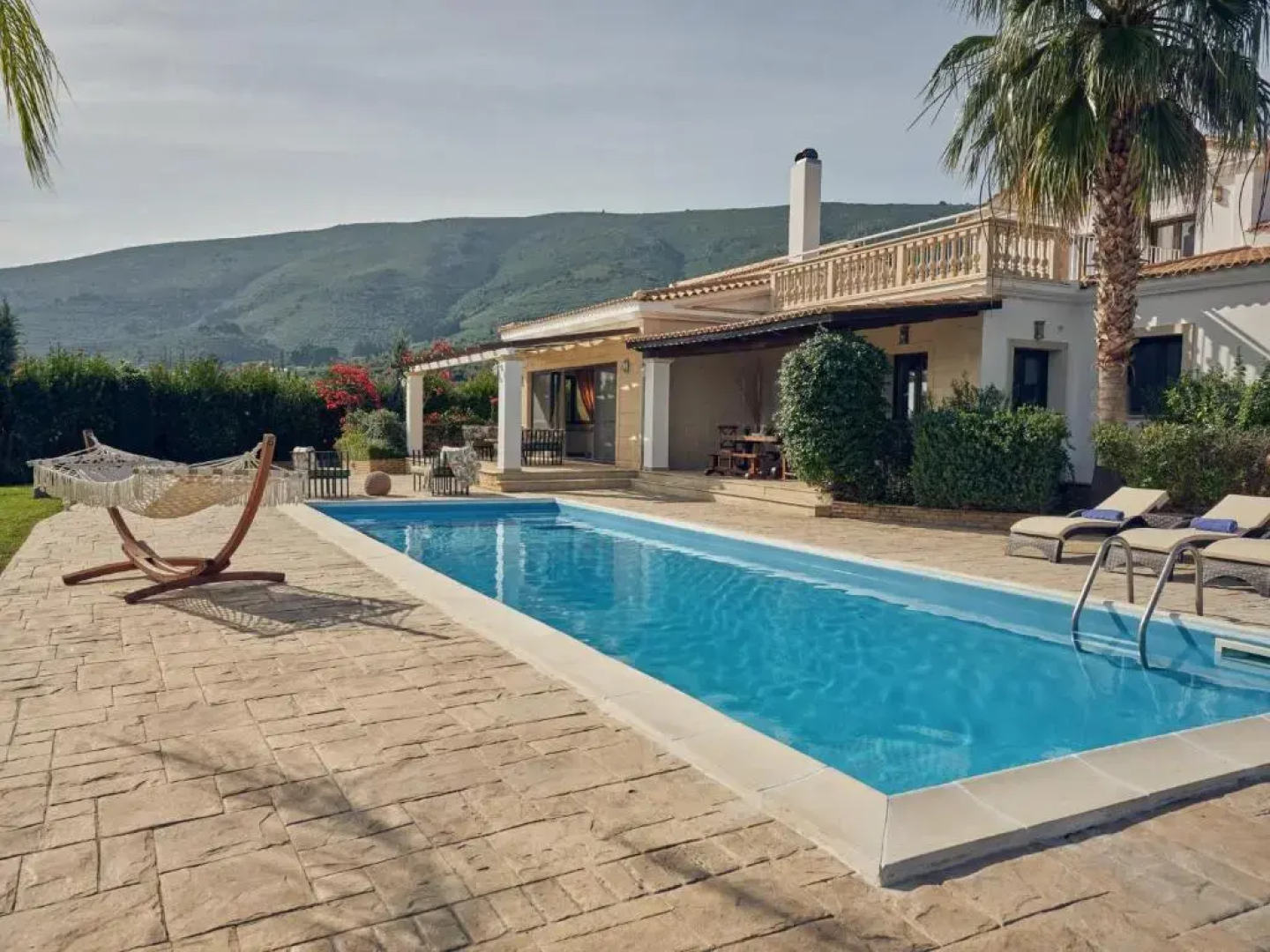 Astarte Villas - The Villa in Olive Grove